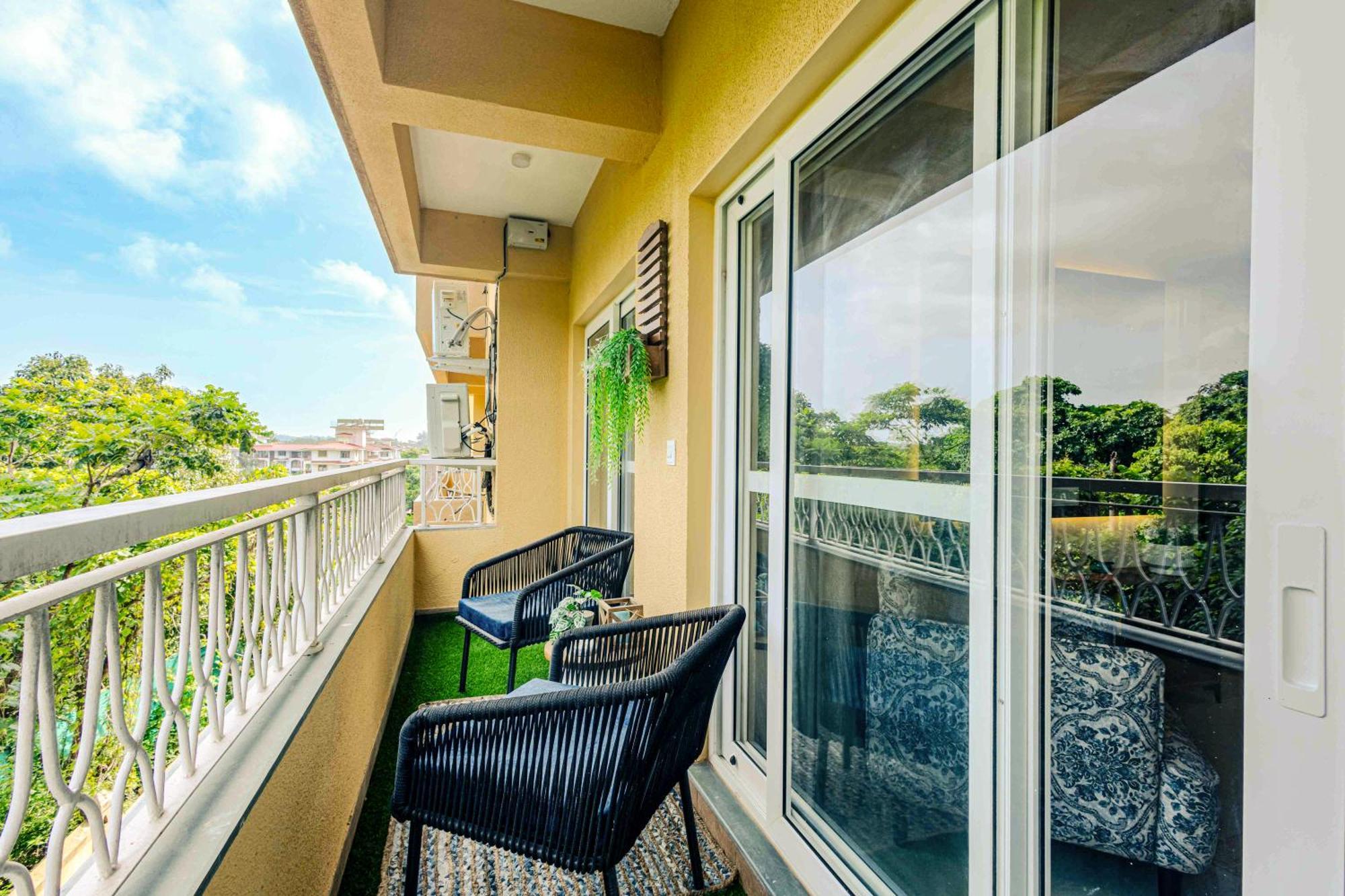 Alaya Stays 1 Bhk With Balcony & Pool - Veera Marina Candolim Esterno foto