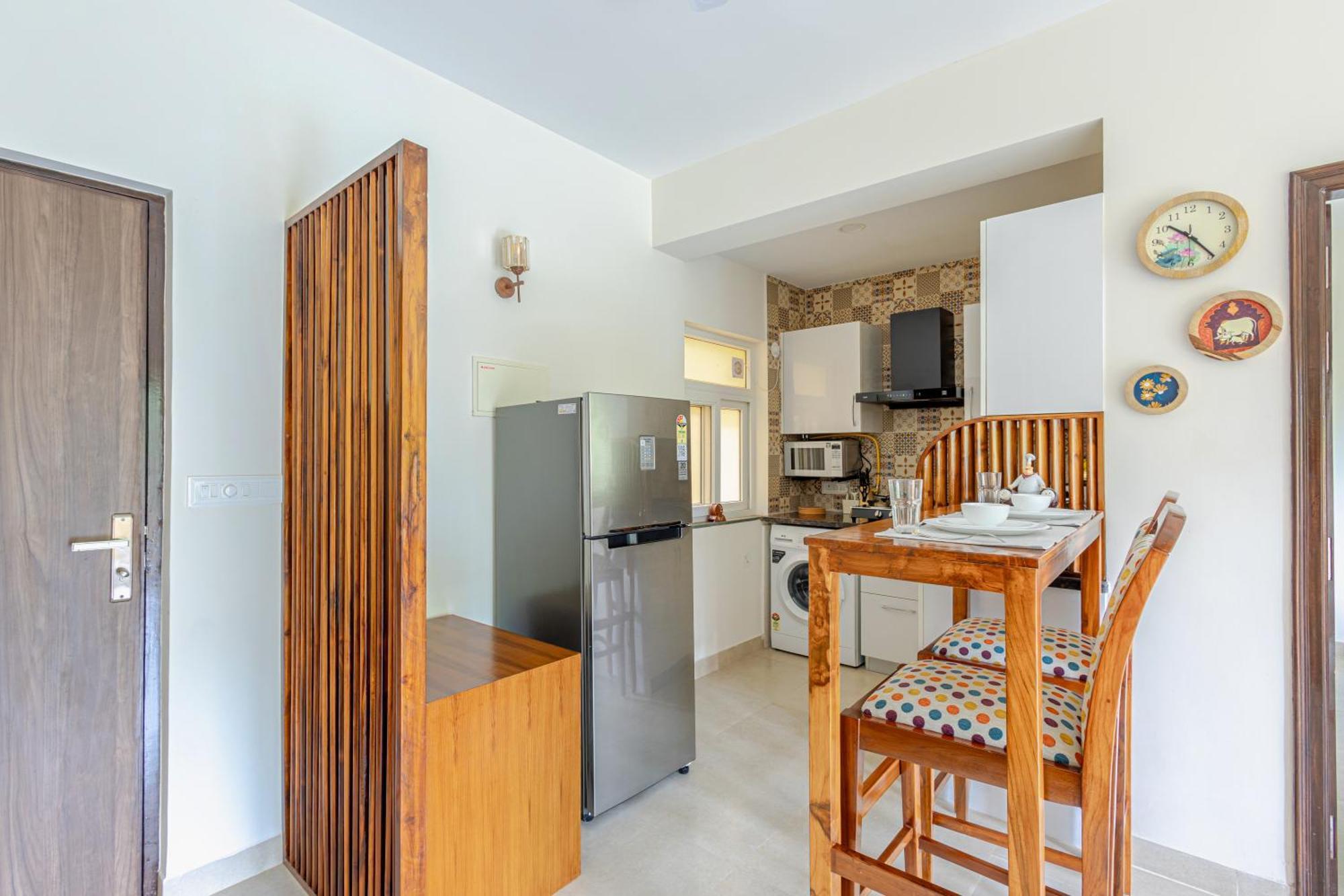 Alaya Stays 1 Bhk With Balcony & Pool - Veera Marina Candolim Esterno foto