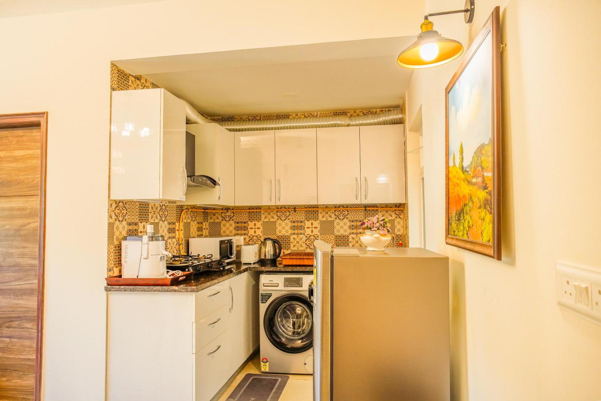 Alaya Stays 1 Bhk With Balcony & Pool - Veera Marina Candolim Esterno foto