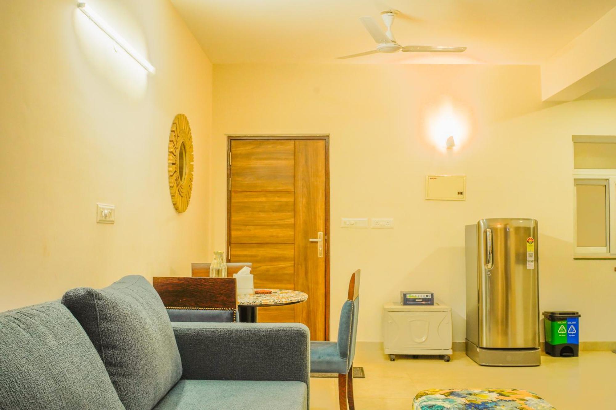 Alaya Stays 1 Bhk With Balcony & Pool - Veera Marina Candolim Esterno foto