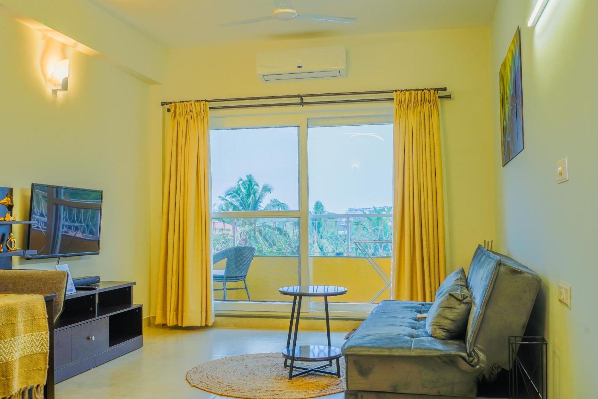 Alaya Stays 1 Bhk With Balcony & Pool - Veera Marina Candolim Esterno foto