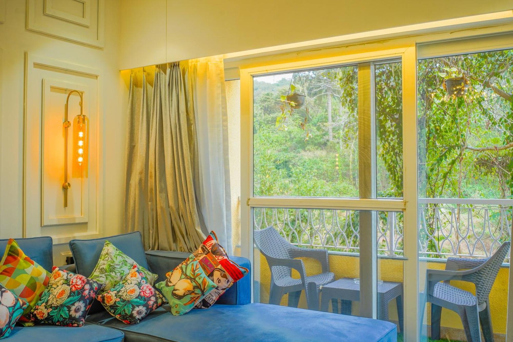 Alaya Stays 1 Bhk With Balcony & Pool - Veera Marina Candolim Esterno foto